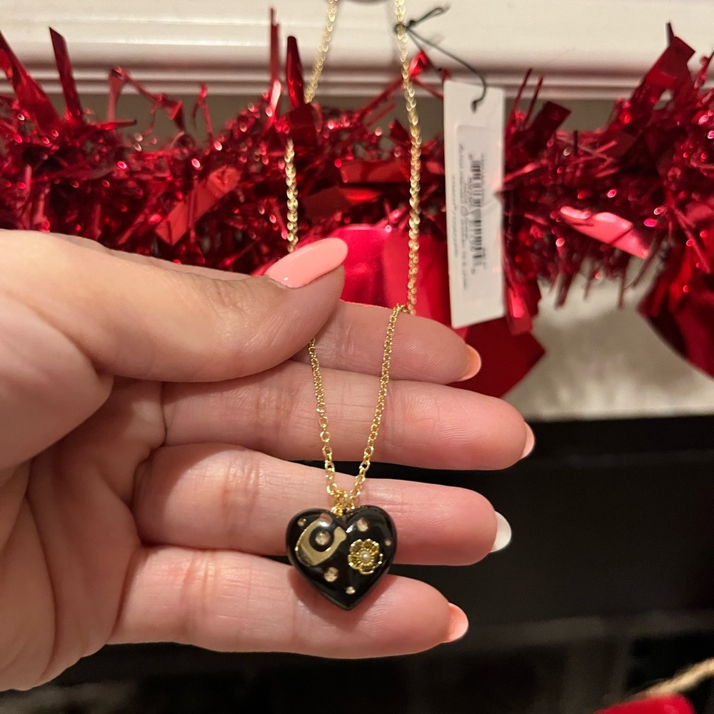 Signature Coach pendant necklace